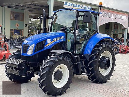 Machinery / Agricultural Machines / Tractors / New Holland / TR5.115