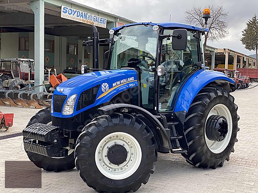Machinery / Agricultural Machines / Tractors / New Holland / TR5.115