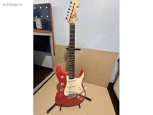 İkinci El ve Sıfır Alışveriş / Müzik / Müzik Aletleri / Telli Çalgılar / Gitar / Elektro