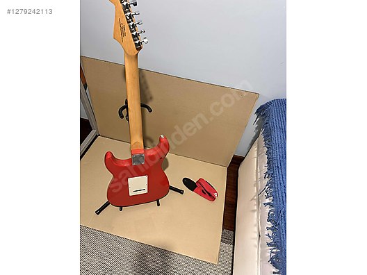 İkinci El ve Sıfır Alışveriş / Müzik / Müzik Aletleri / Telli Çalgılar / Gitar / Elektro