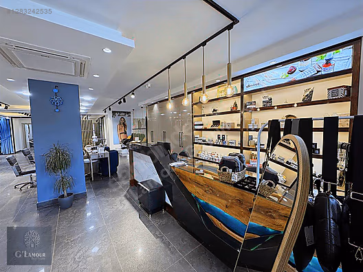 GG SIRAB'DAN TARABYA BAYIRI CADDESİNDE SATILIK DÜKKAN