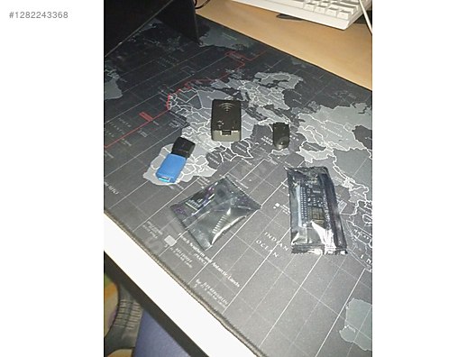 Used & Brand New Items / Computers / Peripherals / Flash Drives