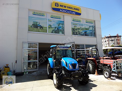 Machinery / Agricultural Machines / Tractors / New Holland / T4.70S