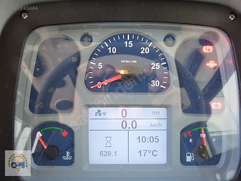 Machinery / Agricultural Machines / Tractors / New Holland / T4.70S