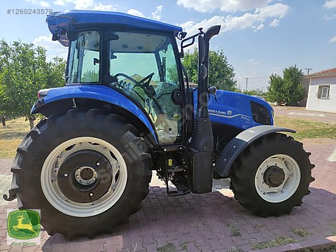 Machinery / Agricultural Machines / Tractors / New Holland / TD5.90