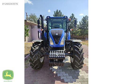Machinery / Agricultural Machines / Tractors / New Holland / TD5.90