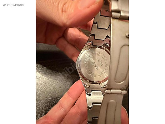 Casio 1343 çok temiz orjinal çiziksiz faturalı kutulu sahibinden