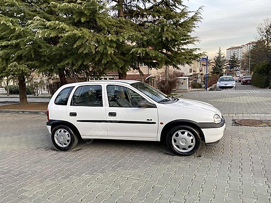 opel corsa 1 4 gls sahibinden satilik 98 model 1 4 gls cift airbag klima celik jant at sahibinden com 913244277