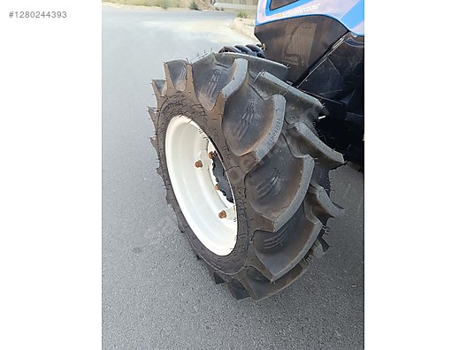 İş Makineleri & Sanayi / Tarım Makineleri / Traktör / New Holland / TD4.80B