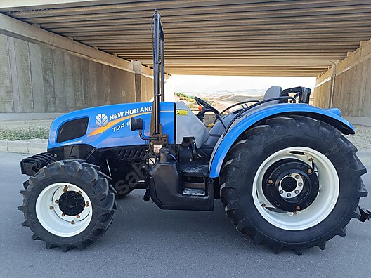 2015 Mağazadan İkinci El New Holland Satılık Traktör 800.000 TL'ye sahibinden.com'da
