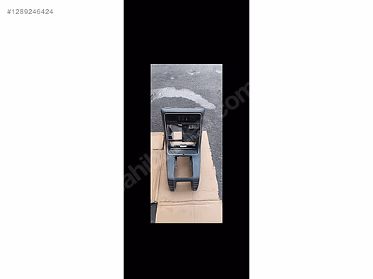 7700765255 RENAULT 7700765255 RENAULT 9 R9 BROADWAY R11 FLASH ORTA VITES KONSOLU OEM 7700765255 Oto Mavili