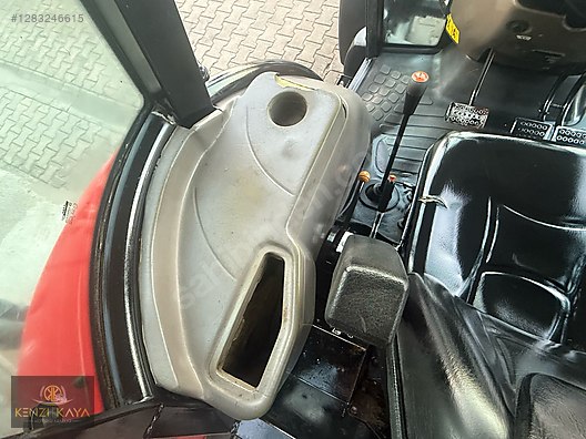 Machinery / Agricultural Machines / Tractors / Case IH / JX70