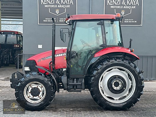Machinery / Agricultural Machines / Tractors / Case IH / JX70