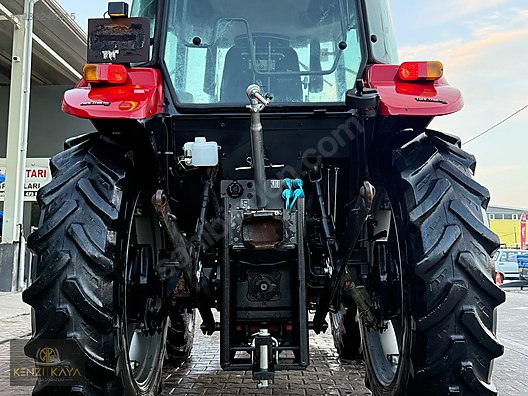 Machinery / Agricultural Machines / Tractors / Case IH / JX70