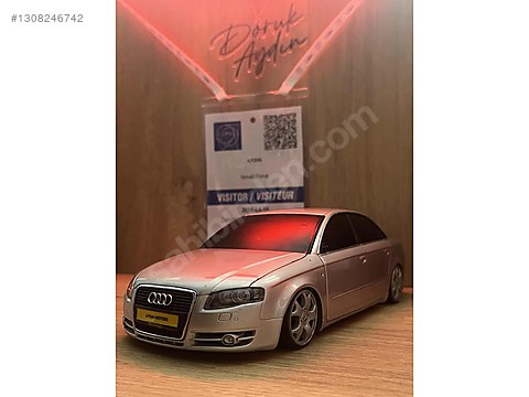 Minichamps Diecast Model 1:18 Audi Araba - 1308246742