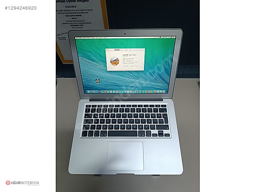 Apple Macbook / APPLE MACBOOK AİR 2011/4GB RAM/120 GB SSD 13.3