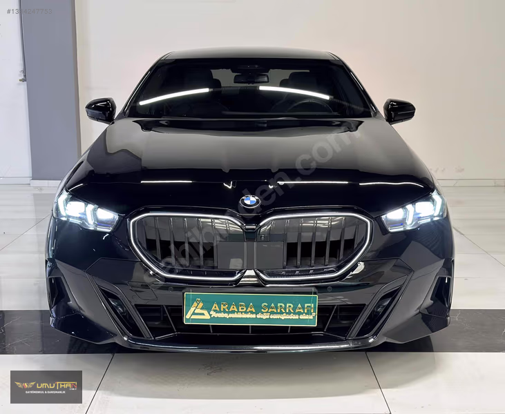 BMW 5 Serisi 520i M Sport 2024 Siyah — Araba Sarrafı