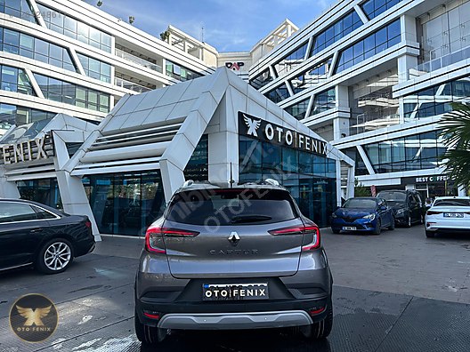 OTOFENİX 2023 RENAULT CAPTUR 1.3 TOUCH PLUS HATASIZ 79.263 KM