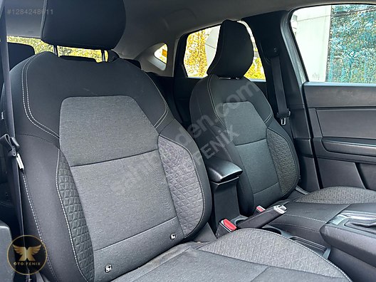 OTOFENİX 2023 RENAULT CAPTUR 1.3 TOUCH PLUS HATASIZ 79.263 KM