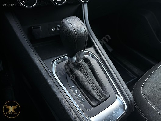 OTOFENİX 2023 RENAULT CAPTUR 1.3 TOUCH PLUS HATASIZ 79.263 KM