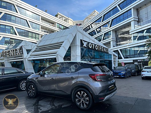 OTOFENİX 2023 RENAULT CAPTUR 1.3 TOUCH PLUS HATASIZ 79.263 KM