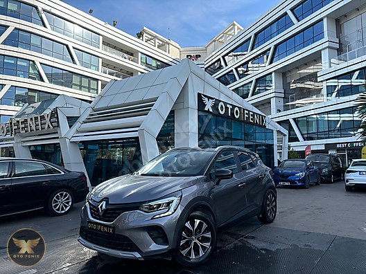 OTOFENİX 2023 RENAULT CAPTUR 1.3 TOUCH PLUS HATASIZ 79.263 KM