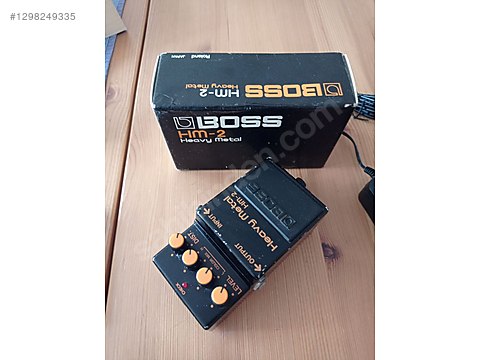 Boss HM-2 Heavy Metal Gitar Efekt Pedalı - Efekt Pedalı ve Diğer