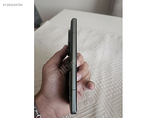 Used & Brand New Items / Cell Phones & Accessories / Cell Phones / Xiaomi / 13 Ultra