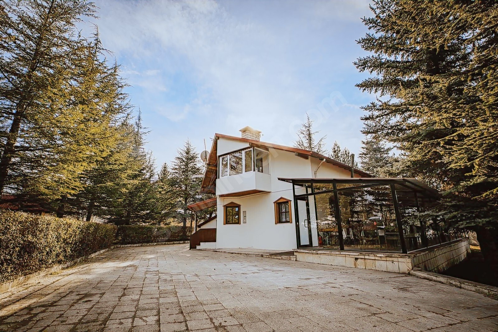 Kartalkaya yolu Üzeri Kiralık Dağ Evi / Villa Günlük Kiralık Villa