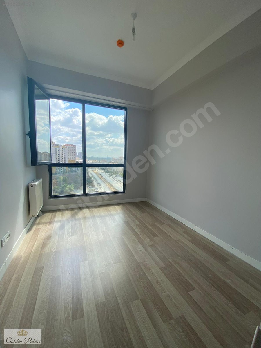EMLAK KONUT BAŞAKŞEHİR EVLERİ 3+1 SATILIK KISA KAT Satılık Daire