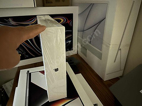 Apple Macbook / Sıfır kutu açık MacBook Pro M1 Max 32Gb Ram 1tb