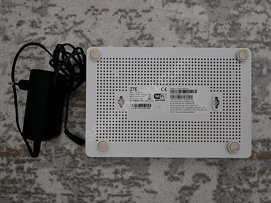 ZTE ZXHN H267A Fiber Modem Router - Temiz & Sorunsuz sahibinden