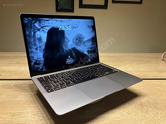 Apple Macbook / Apple Macbook Air A2337 M1 256GB 8GB Gri at