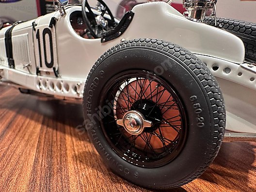 CMC 1:18 Mercedes Benz SSKL Grand Prix Of Germany 1931 on