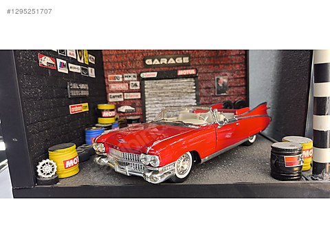 D*E様 Maisto 1/18ミニカーセット 4台 Maisto Diecast Model 1:18 Cadillac Araba - 1295251707