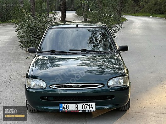Vasıta / Otomobil / Ford / Escort / 1.6 / CLX