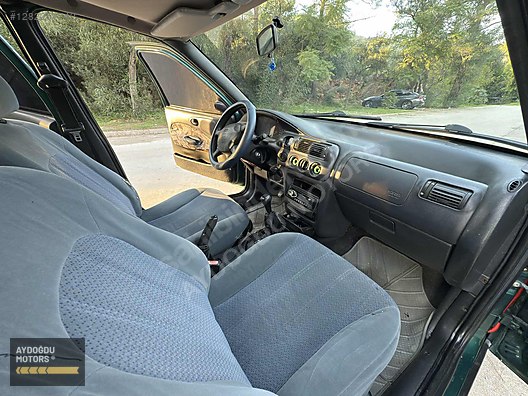 Vasıta / Otomobil / Ford / Escort / 1.6 / CLX