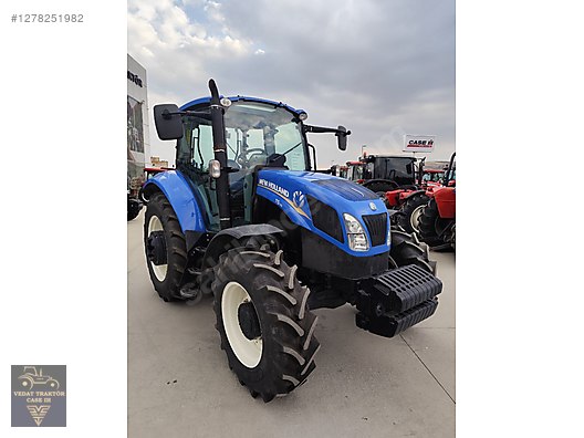Machinery / Agricultural Machines / Tractors / New Holland / T5.115