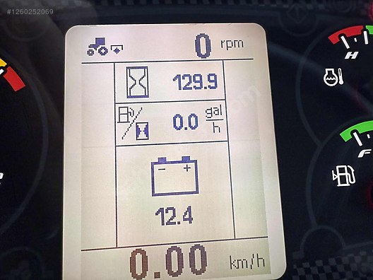 Machinery / Agricultural Machines / Tractors / Case IH / JX70C