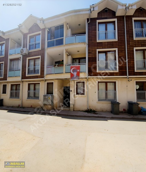 AKBAŞLAR GAYRİMENKUL DEN KEMALPAŞA MAHALLESİNDE SATILIK DAİRE