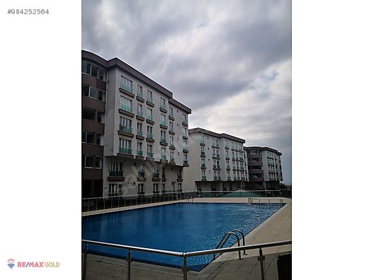 fi yaka 3 sitesi havuz cephe 2 1 kiralik daire kiralik daire ilanlari sahibinden com da 984252564