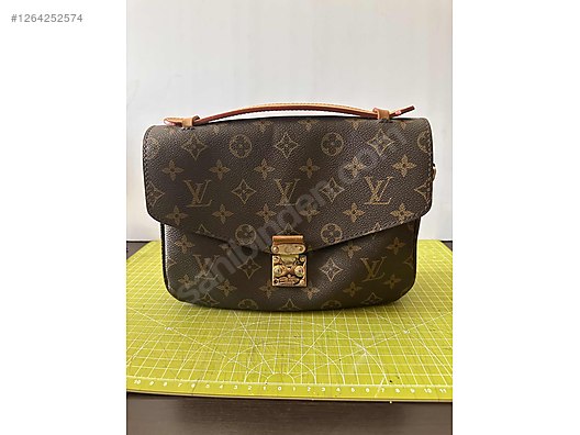 Shoulder Bag Pochette Metis Le Pochette Louis Vuitton Louis