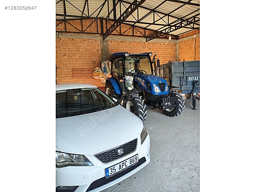 Machinery / Agricultural Machines / Tractors / New Holland / TT4.65