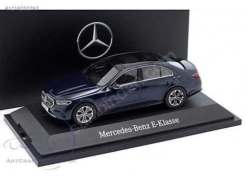 1.43 ÖLÇEK İSCALE LİSANSLI MERCEDES BENZ E KLASSE SIFIR KUTULU on