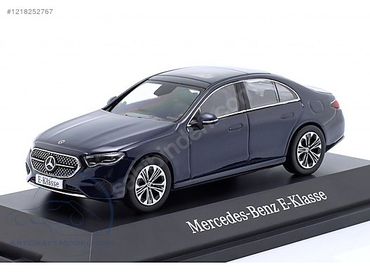 1.43 ÖLÇEK İSCALE LİSANSLI MERCEDES BENZ E KLASSE SIFIR KUTULU on