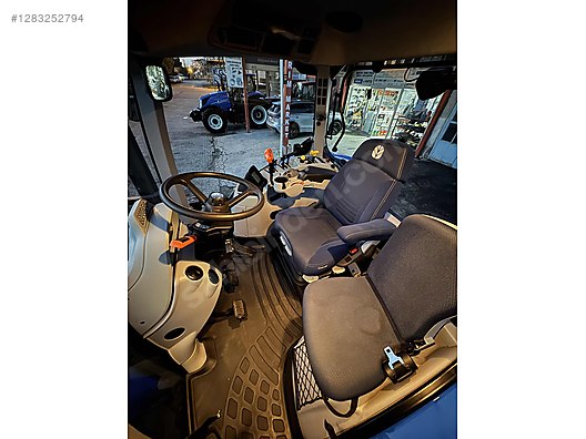 T7.210 2021 New Holland