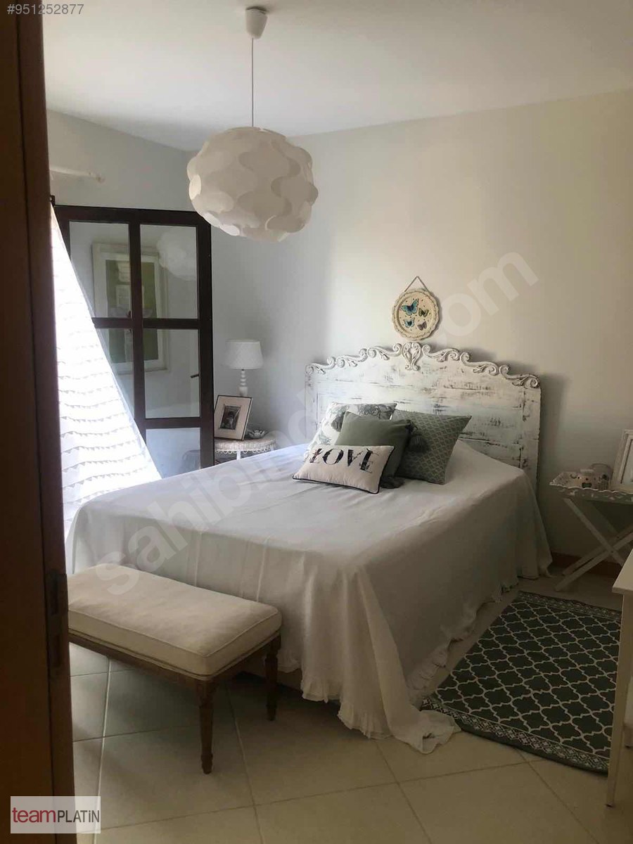 Alaçatı Port�un en güzel evi satılık Satılık Müstakil Ev İlanları