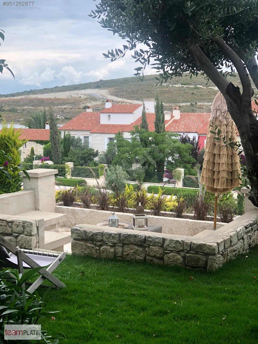 Alaçatı Port�un en güzel evi satılık Satılık Müstakil Ev İlanları