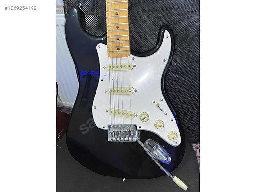 İkinci El ve Sıfır Alışveriş / Müzik / Müzik Aletleri / Telli Çalgılar / Gitar / Elektro