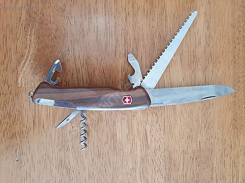 Ranger wood 55 victorinox hotsell